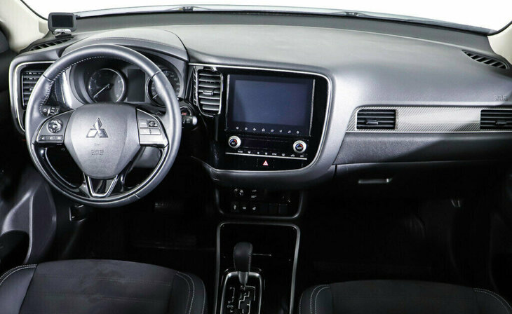 Mitsubishi Outlander - Фото 6