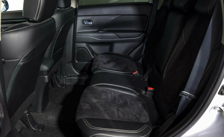 Mitsubishi Outlander - Фото 11