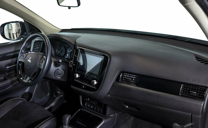Mitsubishi Outlander - Фото 6