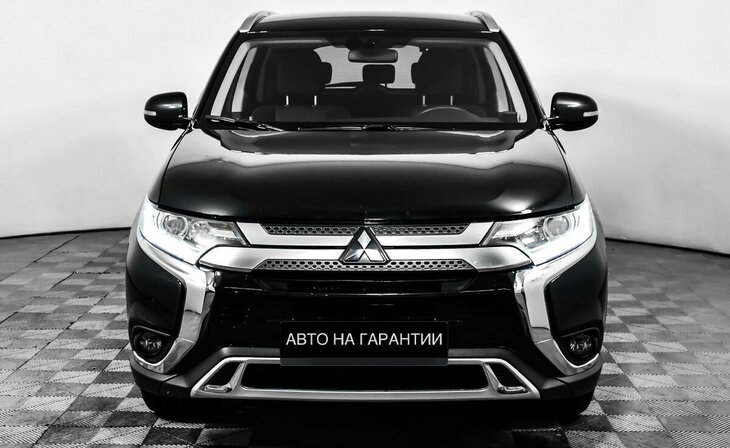 Mitsubishi Outlander - Фото 1