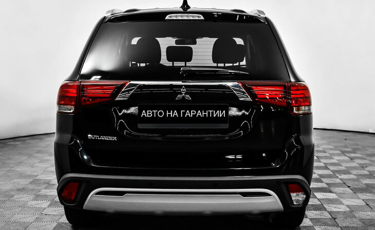 Mitsubishi Outlander - Фото 5