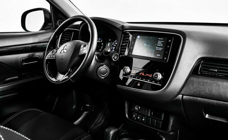 Mitsubishi Outlander - Фото 6