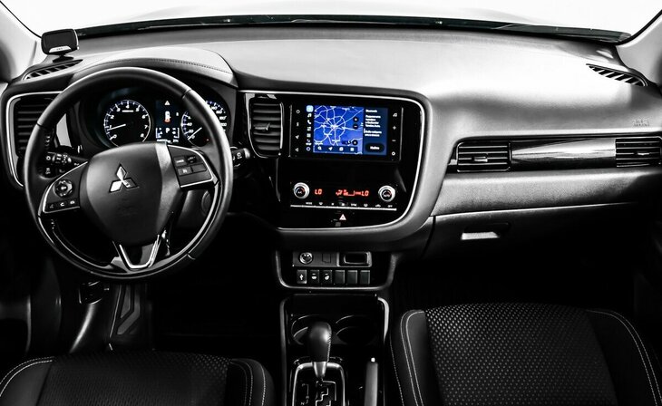 Mitsubishi Outlander - Фото 7