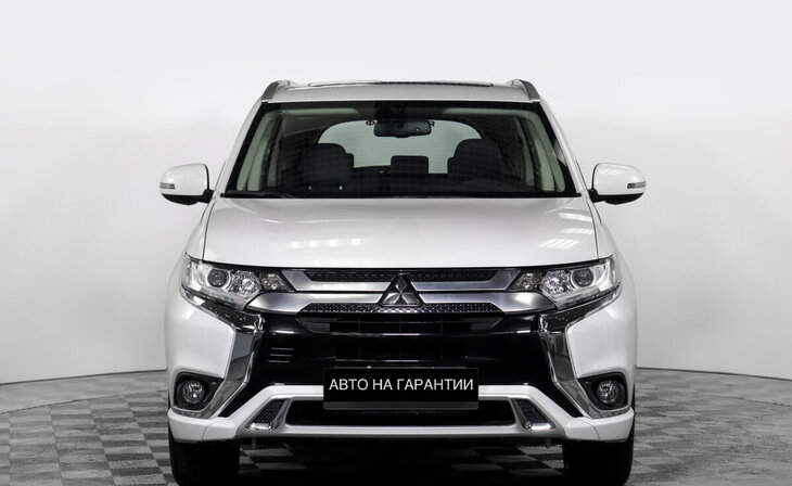 Mitsubishi Outlander - Фото 1