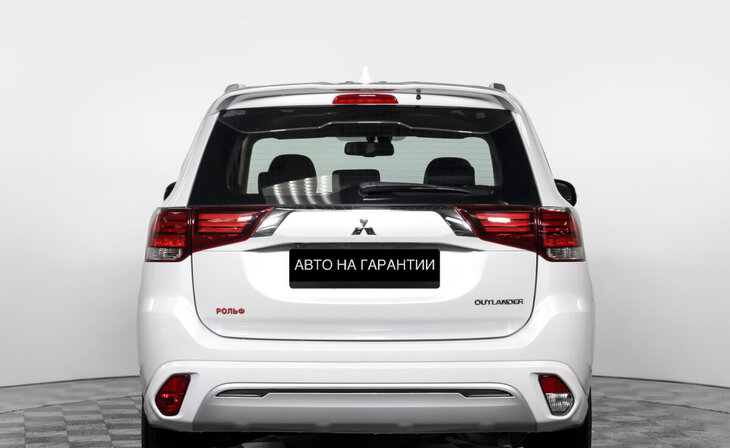 Mitsubishi Outlander - Фото 5