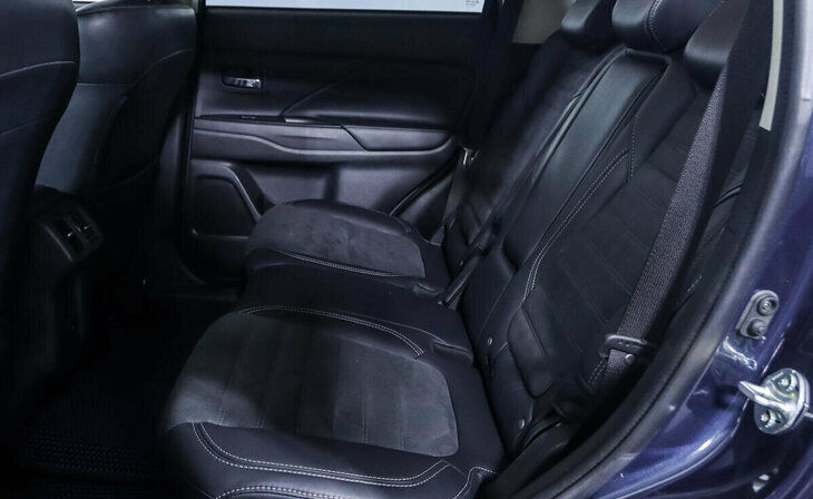 Mitsubishi Outlander - Фото 15