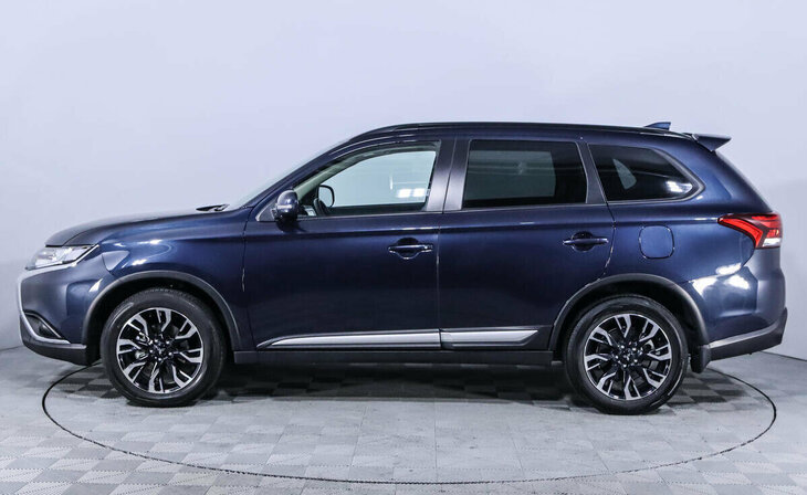 Mitsubishi Outlander - Фото 2
