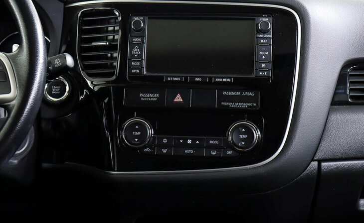 Mitsubishi Outlander - Фото 12