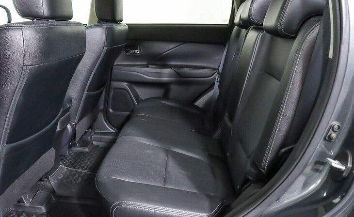 Mitsubishi Outlander - Фото 16