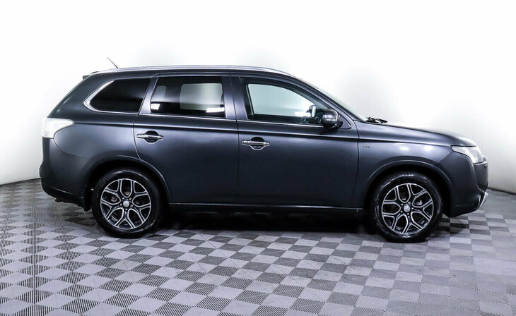 Mitsubishi Outlander - Фото 3