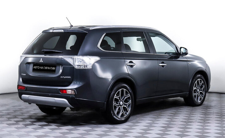 Mitsubishi Outlander - Фото 4