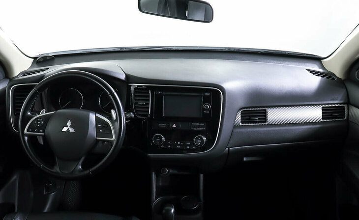 Mitsubishi Outlander - Фото 7