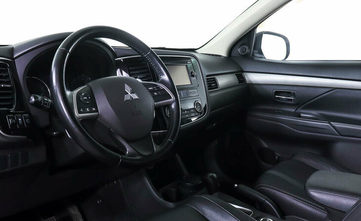 Mitsubishi Outlander - Фото 8