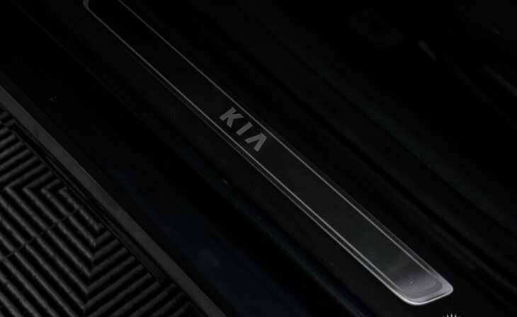 Kia Optima - Фото 12