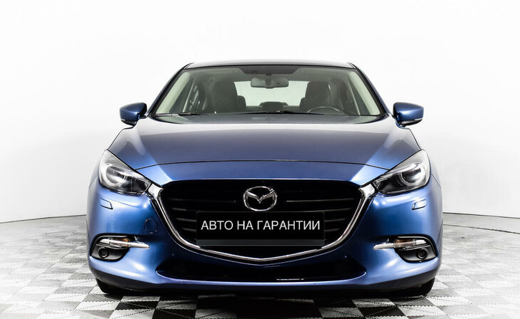 Mazda 3 - Фото 1