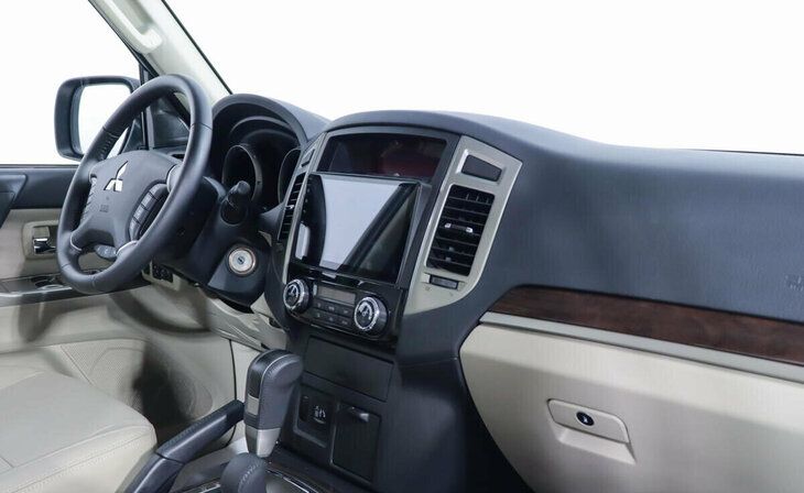 Mitsubishi Pajero - Фото 8