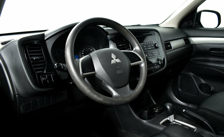 Mitsubishi Outlander - Фото 9