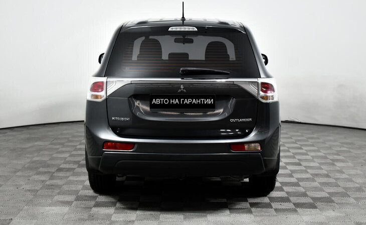 Mitsubishi Outlander - Фото 5