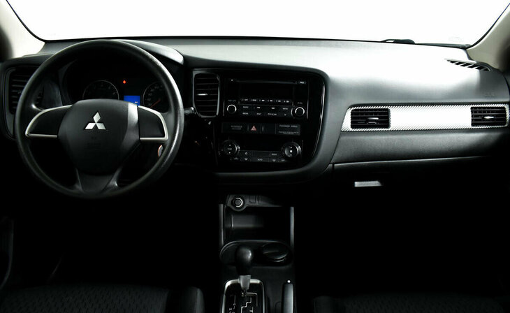 Mitsubishi Outlander - Фото 8