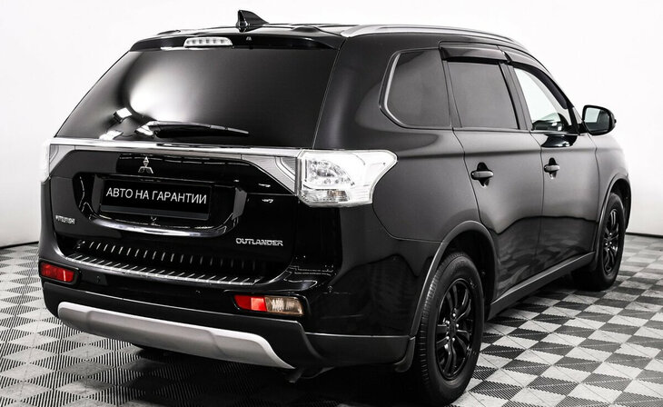 Mitsubishi Outlander - Фото 4