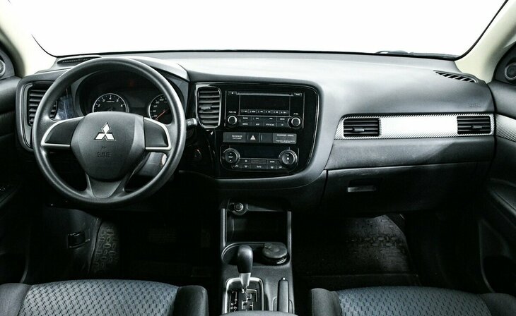 Mitsubishi Outlander - Фото 9