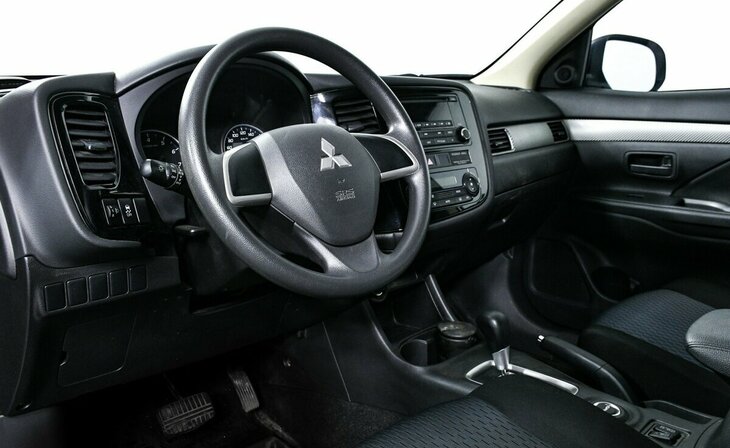 Mitsubishi Outlander - Фото 10