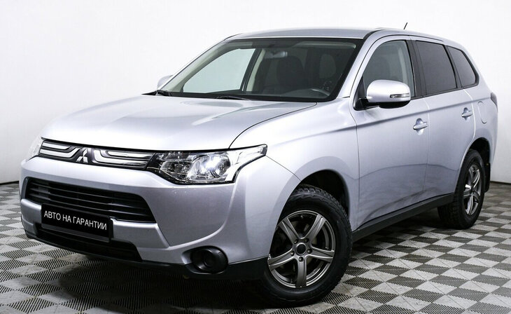 Mitsubishi Outlander - Фото 0