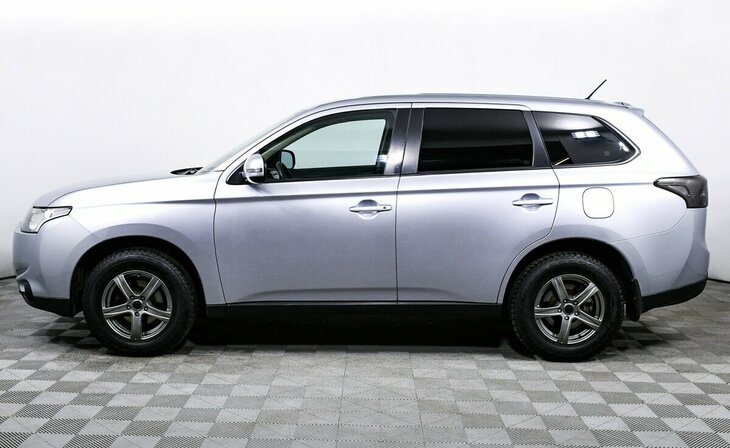 Mitsubishi Outlander - Фото 2