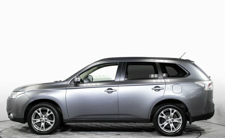 Mitsubishi Outlander - Фото 2