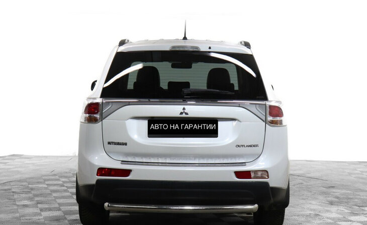 Mitsubishi Outlander - Фото 5