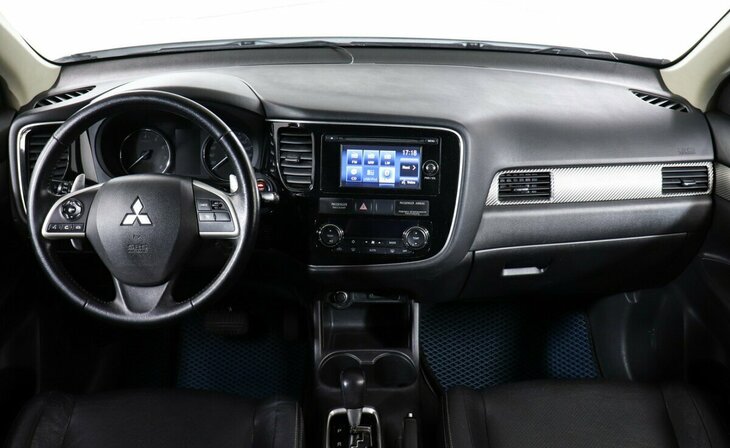 Mitsubishi Outlander - Фото 8