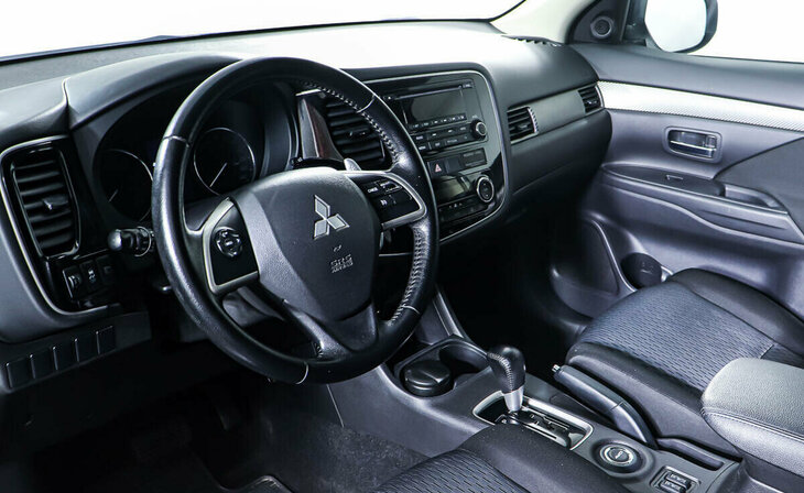 Mitsubishi Outlander - Фото 10