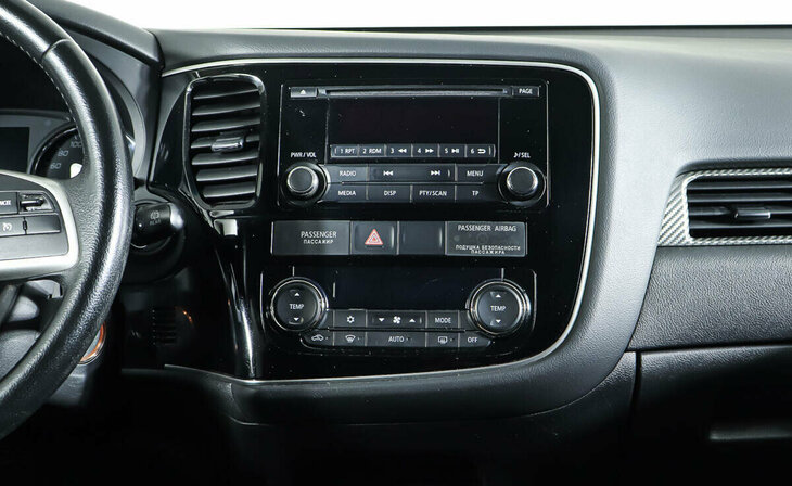 Mitsubishi Outlander - Фото 14