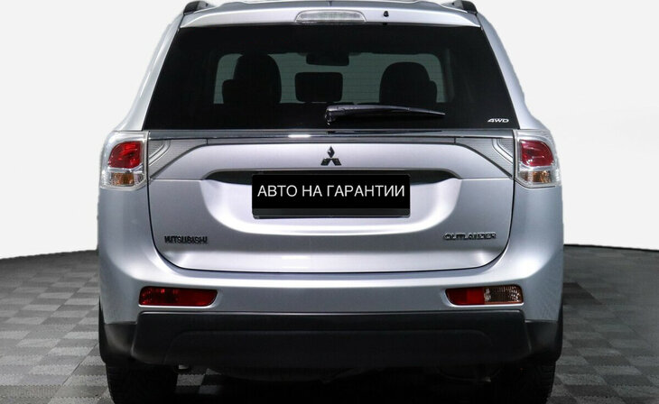 Mitsubishi Outlander - Фото 5