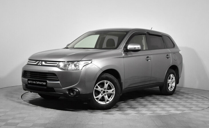 Mitsubishi Outlander - Фото 0