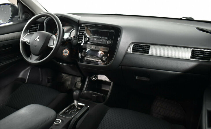 Mitsubishi Outlander - Фото 4