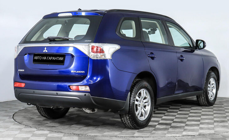 Mitsubishi Outlander - Фото 2