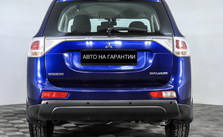 Mitsubishi Outlander - Фото 3