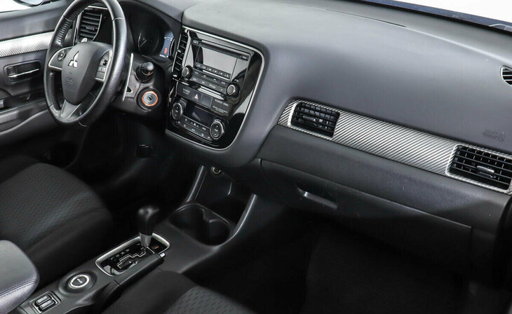 Mitsubishi Outlander - Фото 4