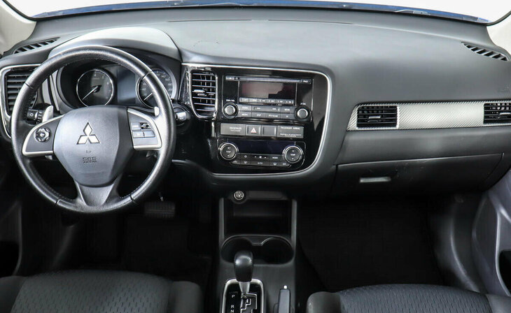Mitsubishi Outlander - Фото 5