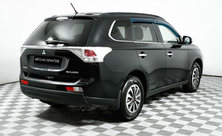 Mitsubishi Outlander - Фото 4