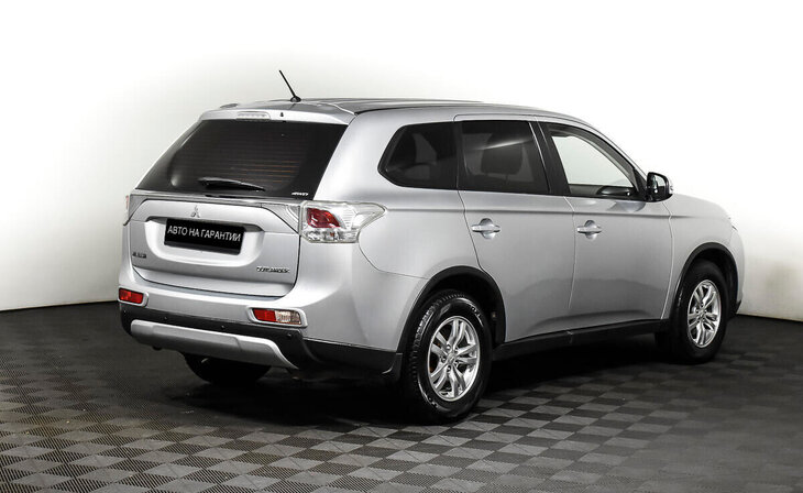 Mitsubishi Outlander - Фото 4