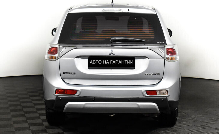 Mitsubishi Outlander - Фото 5
