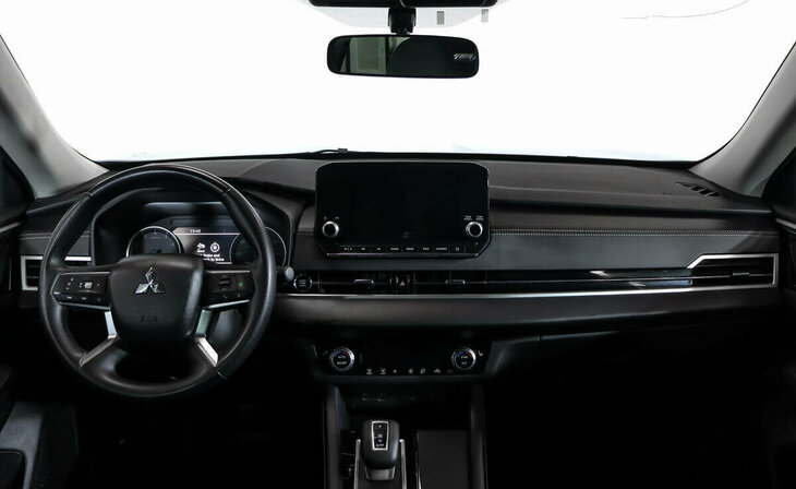 Mitsubishi Outlander - Фото 6
