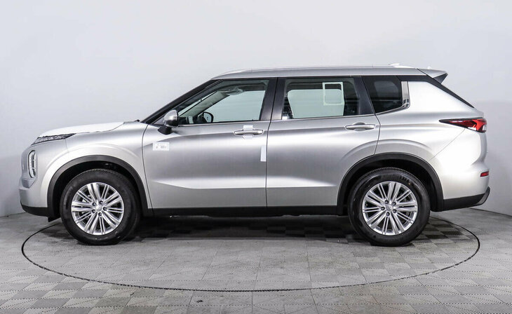 Mitsubishi Outlander - Фото 2