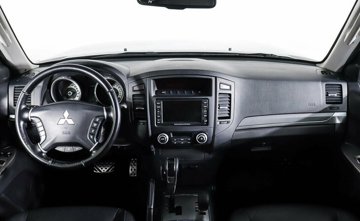 Mitsubishi Pajero - Фото 9