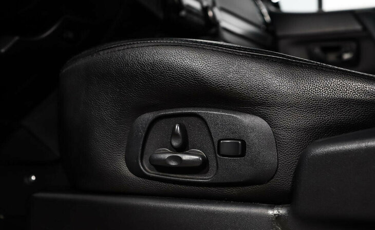 Mitsubishi Pajero - Фото 10