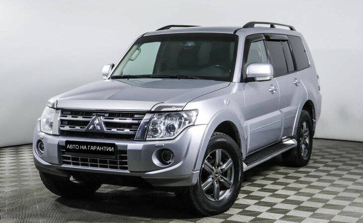 Mitsubishi Pajero - Фото 0