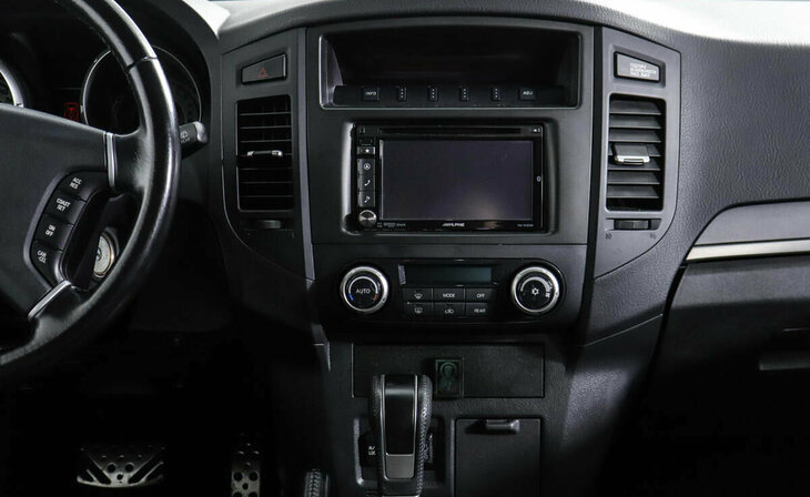 Mitsubishi Pajero - Фото 7