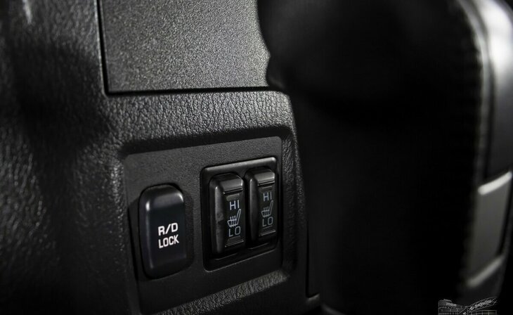 Mitsubishi Pajero - Фото 14